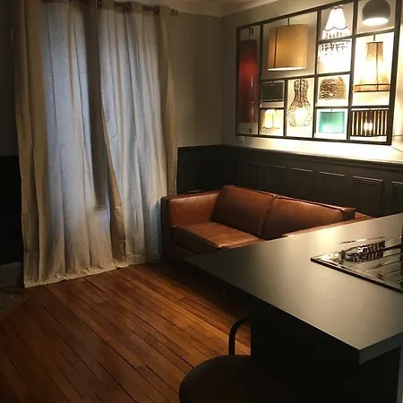 דירה My Home-Nancy Nuances De Grey נאנסי